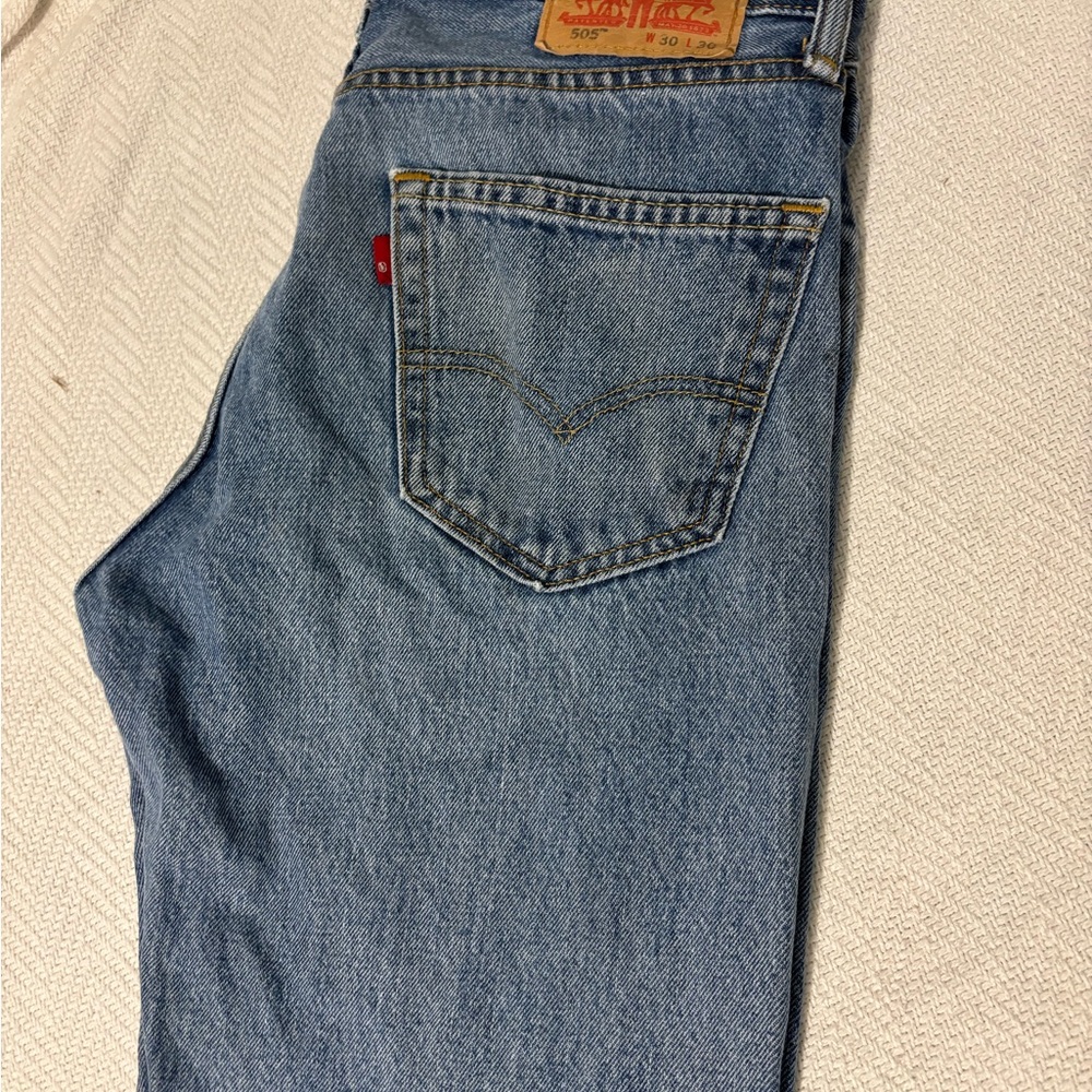Levi's Men's Light Blue Straight Jeans